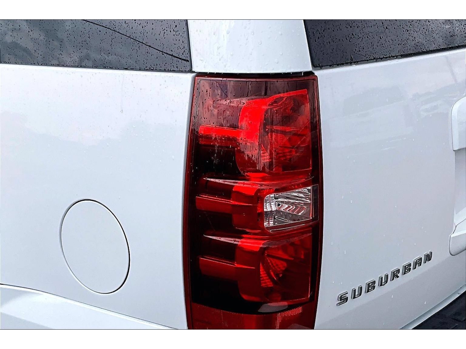 Used 2010 Chevrolet Suburban LT AWD/4WD image 23