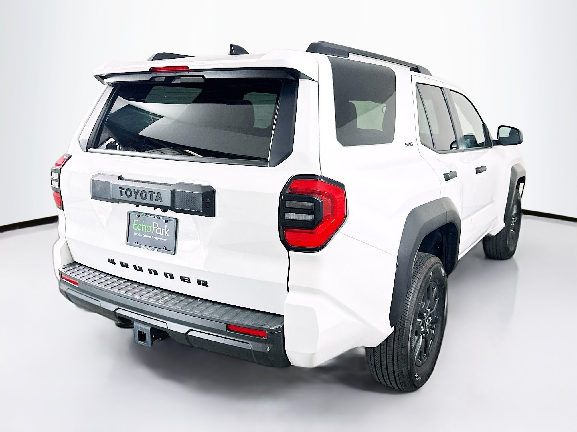 Used 2026 Toyota 4Runner SR5 AWD/4WD image 9