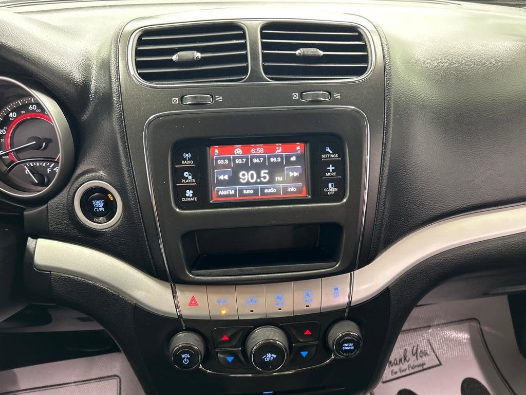 Used 2014 Dodge Journey American Value Package w/ Flexible Seating Group FWD image 32