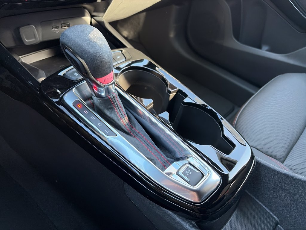 New 2026 Chevrolet Trax RS w/ Sunroof Package FWD image 19