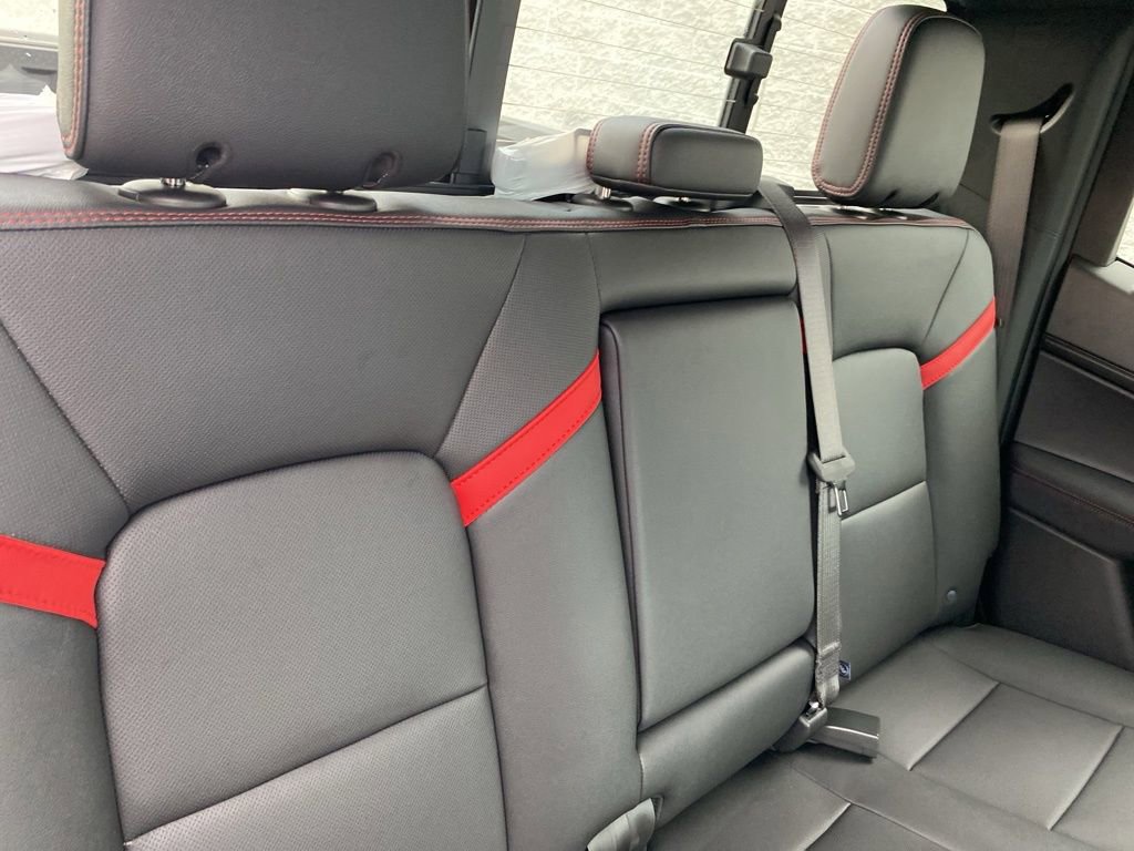 New 2025 Chevrolet Colorado Z71 w/ Technology Package image 30