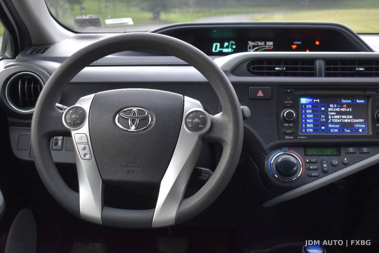 Used 2012 Toyota Prius C Three FWD image 19