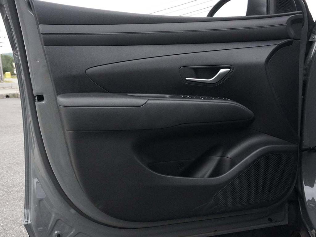 Used 2025 Hyundai Tucson SEL AWD/4WD image 24