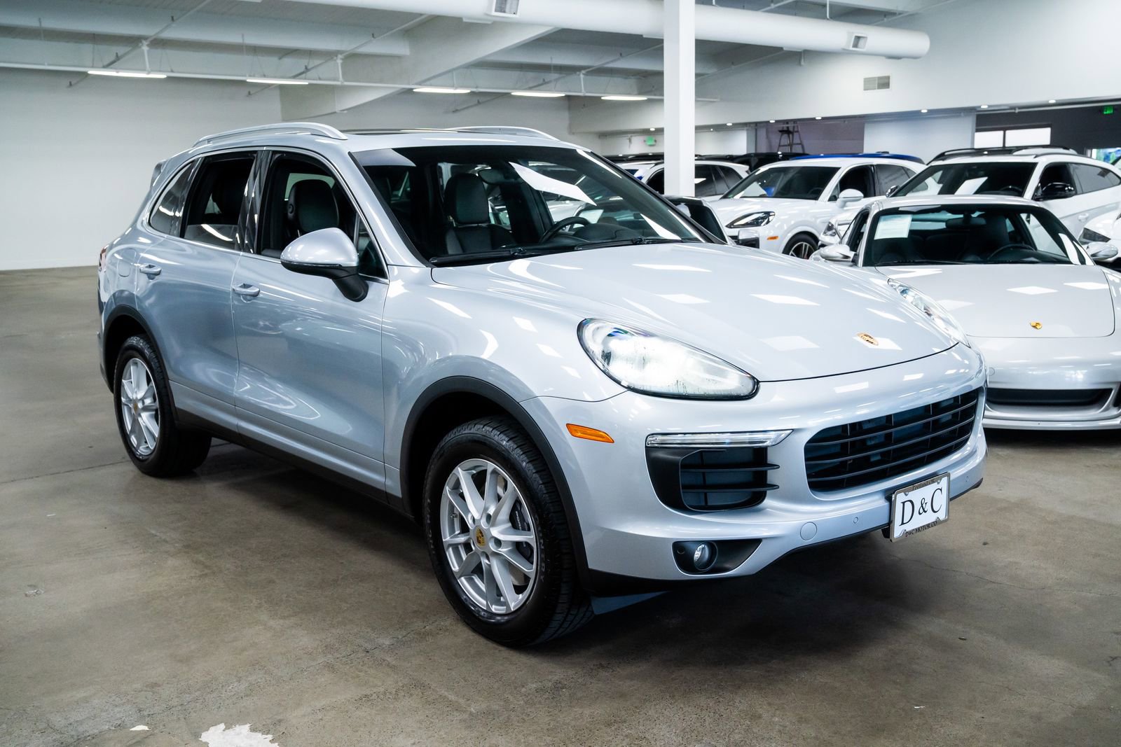 Used 2016 Porsche Cayenne AWD/4WD image 27