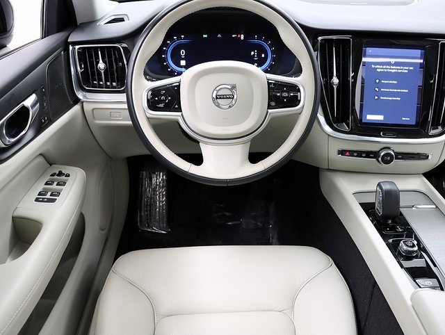 Used 2023 Volvo S60 B5 Plus w/ Climate Package image 13