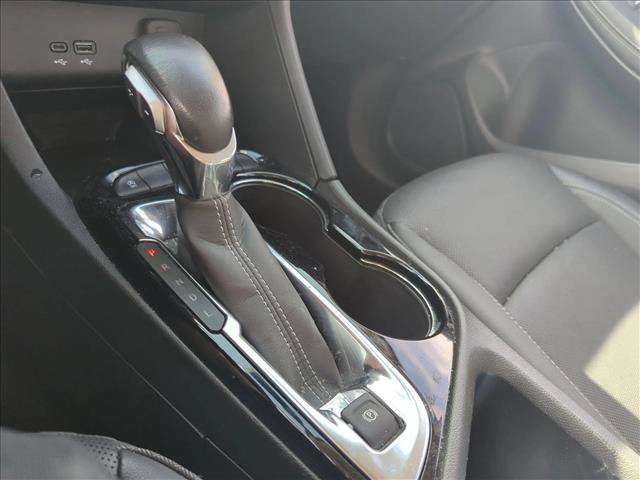 Used 2024 Buick Encore GX Sport Touring image 10