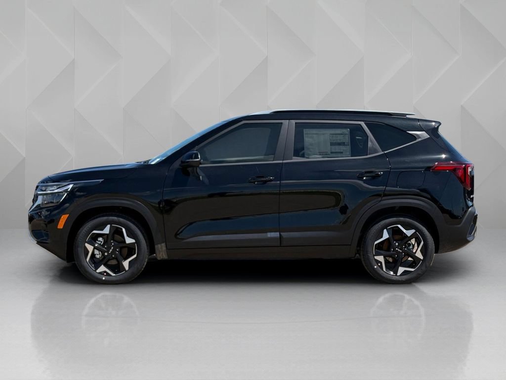 New 2026 Kia Seltos S FWD image 8