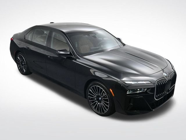 New 2026 BMW 740i w/ Executive Package RWD image 30