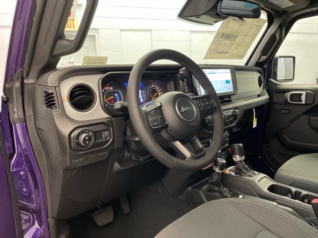 New 2026 Jeep Gladiator Mojave AWD/4WD image 14