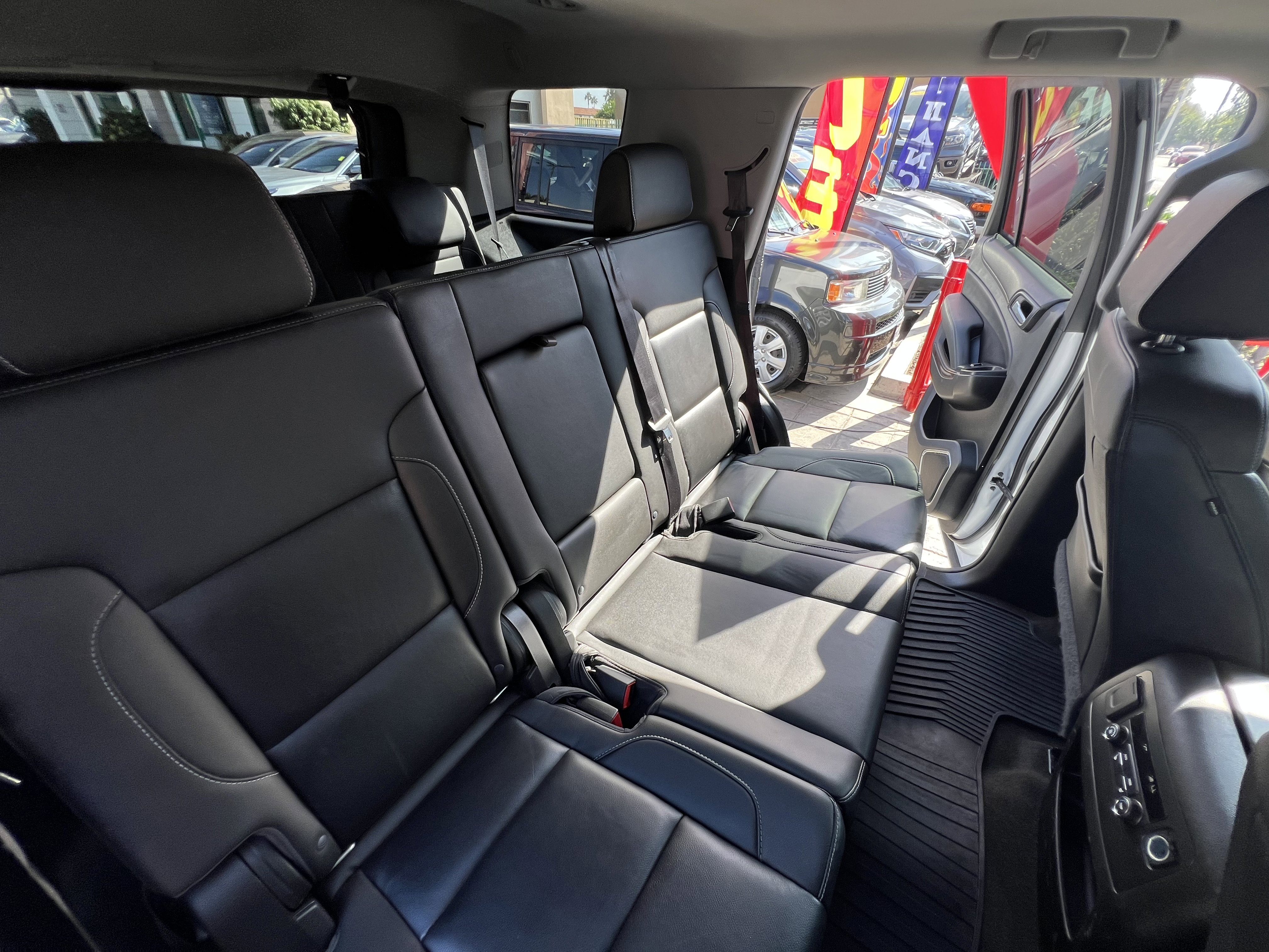 Used 2018 Chevrolet Tahoe LT w/ Luxury Package image 34