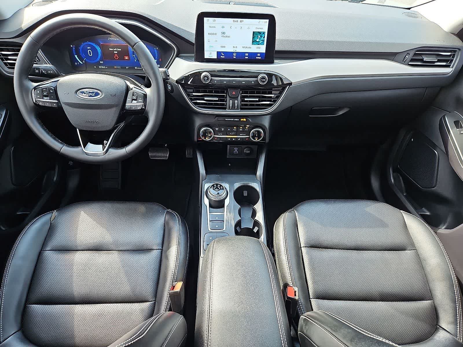 Used 2022 Ford Escape SEL w/ Technology Package FWD image 27
