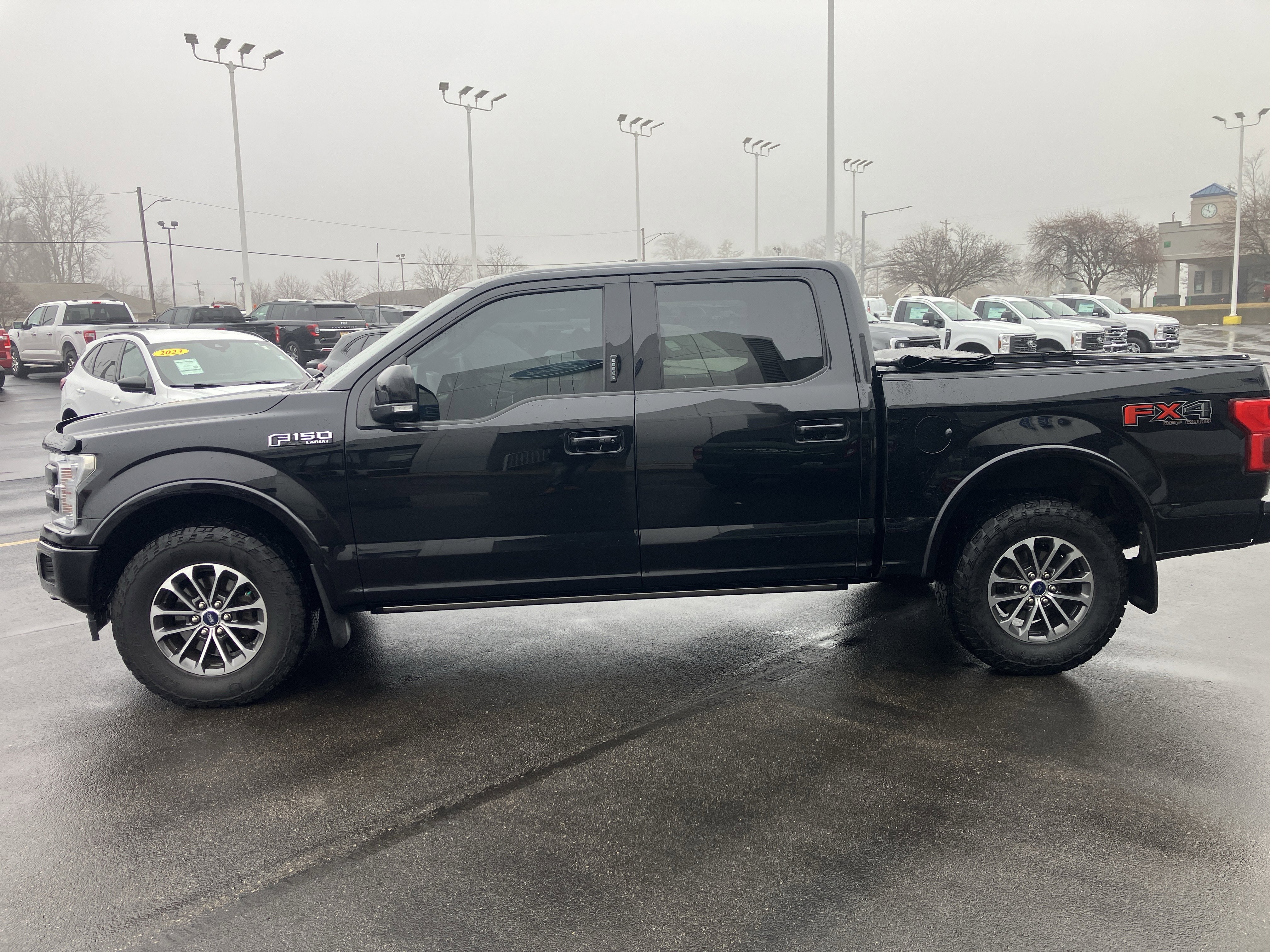 Used 2019 Ford F150 Lariat w/ Equipment Group 502A Luxury image 4