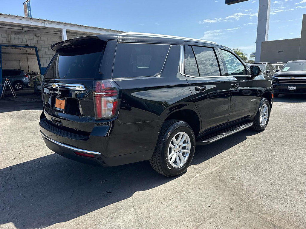 Used 2024 Chevrolet Tahoe LT RWD image 3