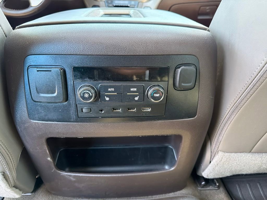 Used 2017 GMC Yukon XL Denali w/ Open Road Package AWD/4WD image 8