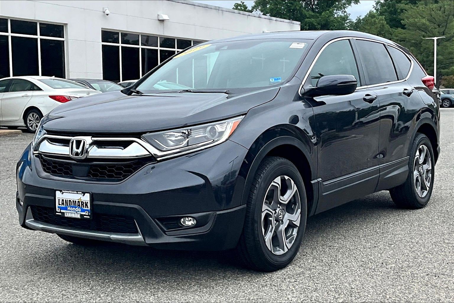 Used 2019 Honda CR-V EX-L image 1