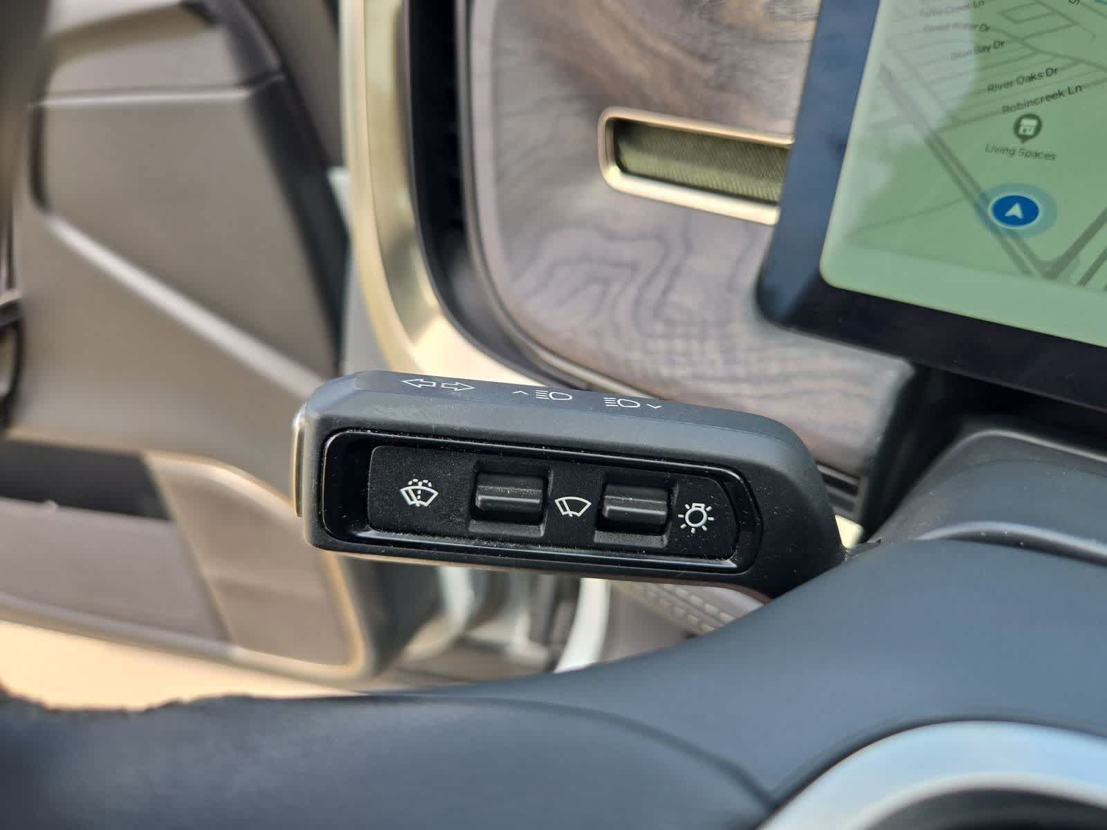 Used 2022 Rivian R1T Adventure AWD/4WD image 23