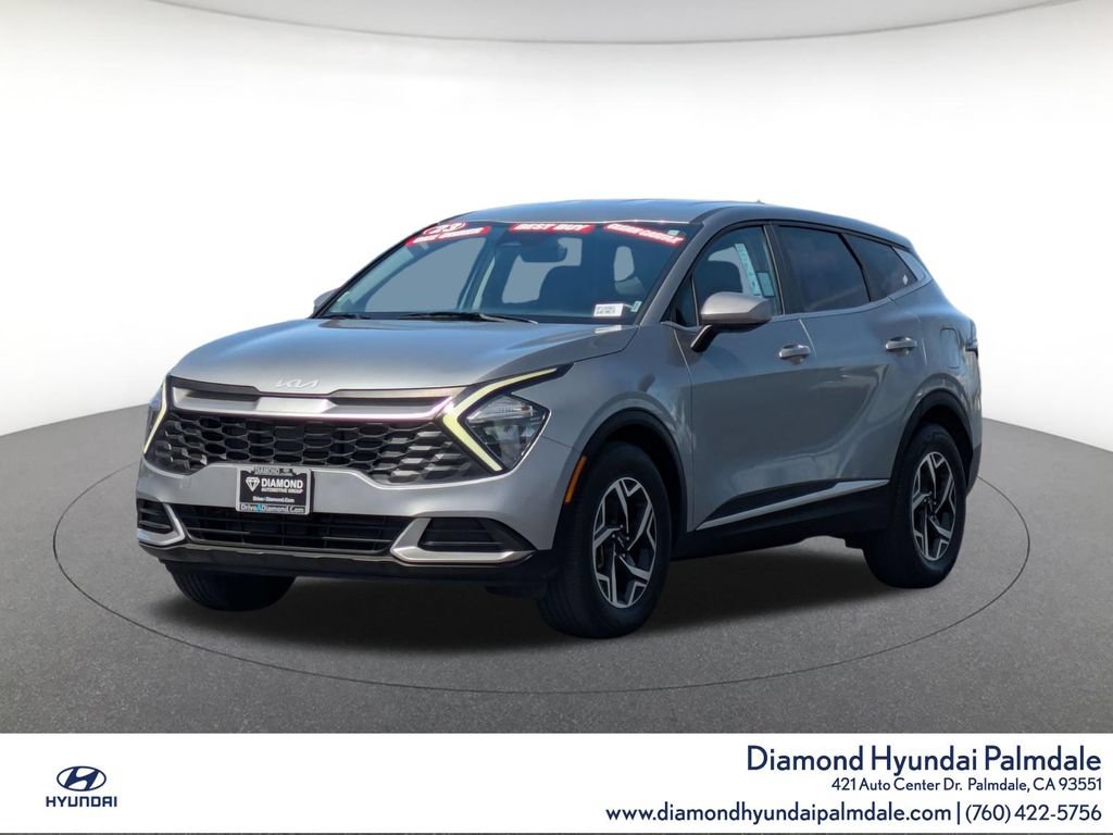 Used 2023 Kia Sportage LX FWD image 3