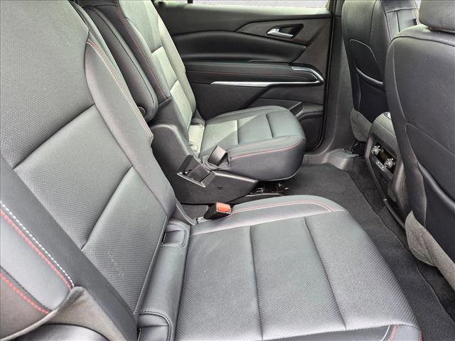 Used 2025 Chevrolet Traverse Z71 w/ Driver Confidence Package AWD/4WD image 21