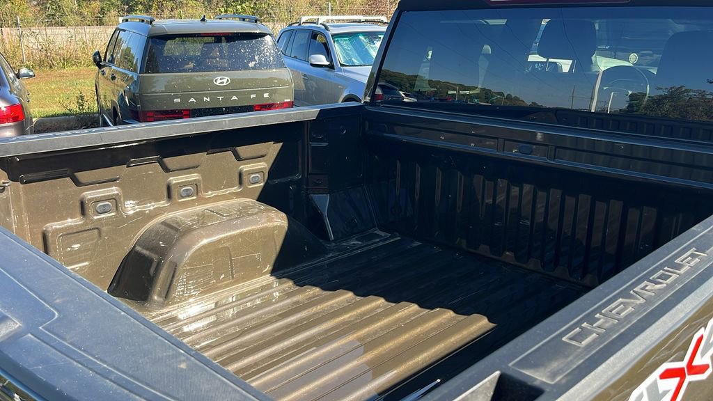 Used 2023 Chevrolet Silverado 1500 LT image 30
