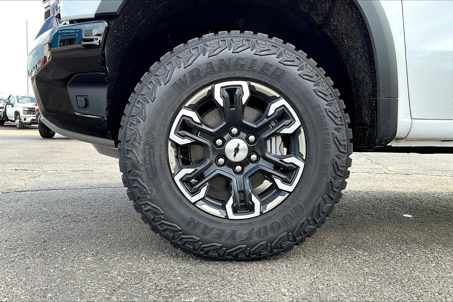 New 2026 Chevrolet Silverado 1500 ZR2 image 12