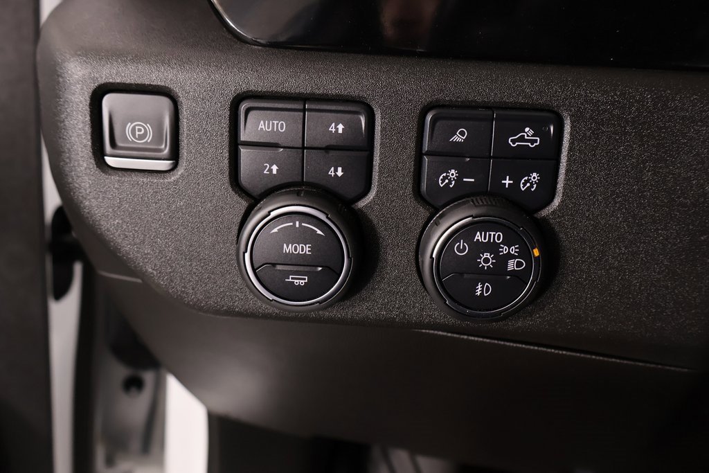 Used 2023 Chevrolet Silverado 1500 LTZ w/ LTZ Convenience Package II image 8