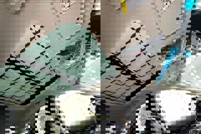 New 2026 Genesis GV70 2.5T Select image 10