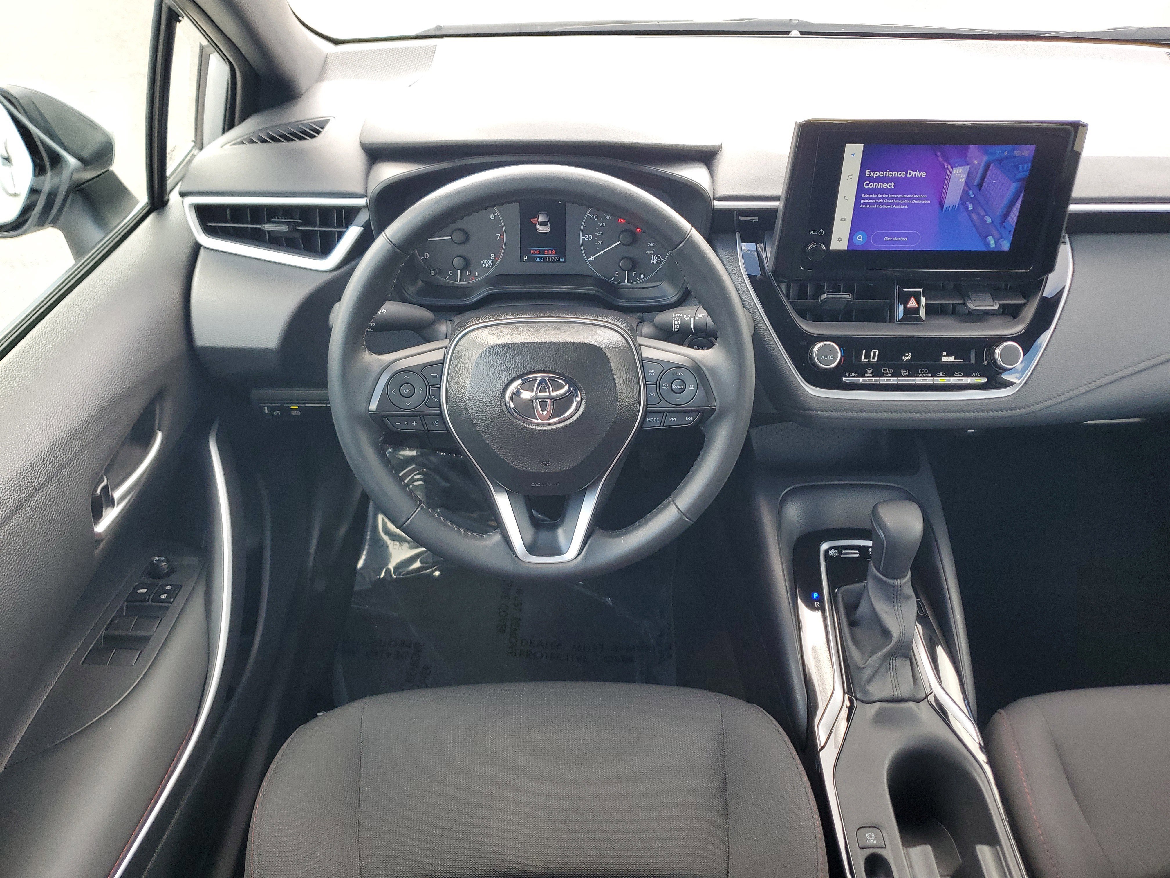 Used 2025 Toyota Corolla SE image 17