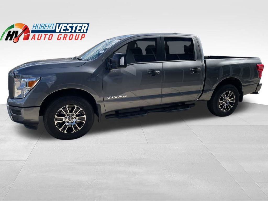 Used 2024 Nissan Titan SV w/ SV Convenience Package