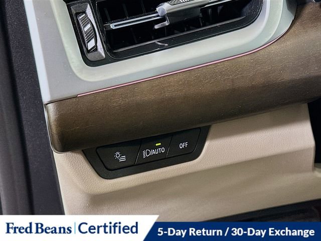 Used 2024 BMW X1 xDrive28i w/ Technology Package image 12