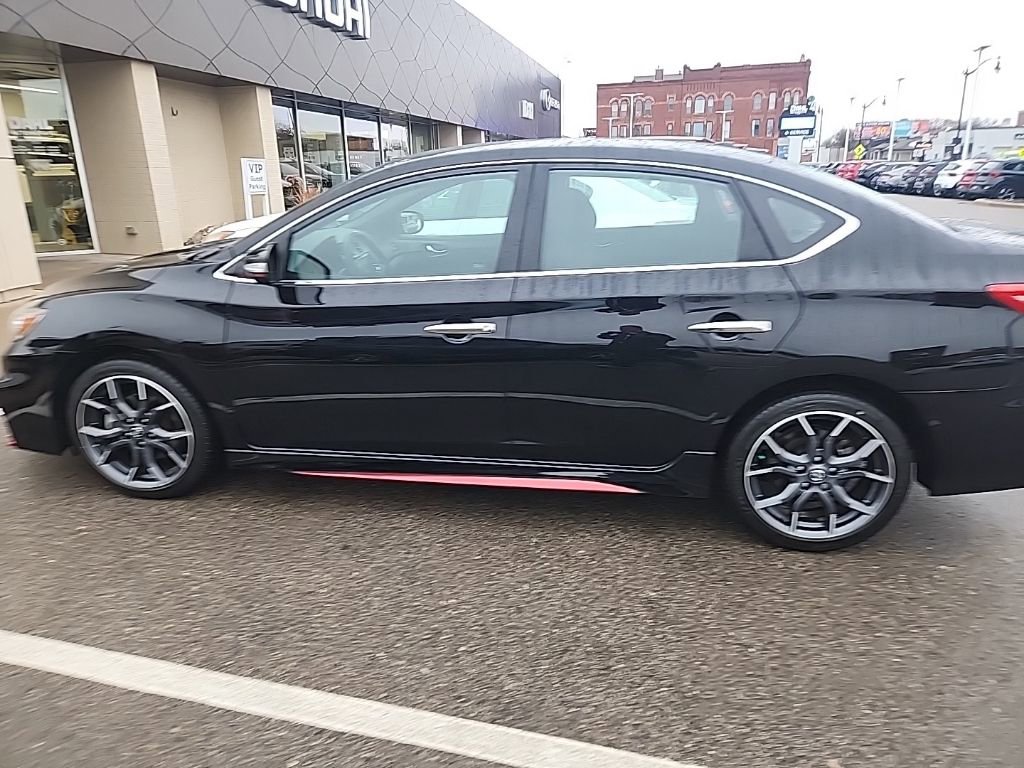 Used 2019 Nissan Sentra NISMO w/ Electronics Package image 8