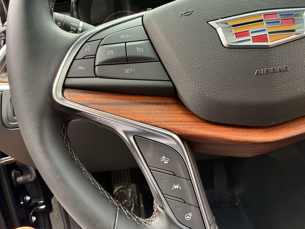 Used 2026 Cadillac XT5 Premium Luxury w/ Driver Assist Package AWD/4WD image 34