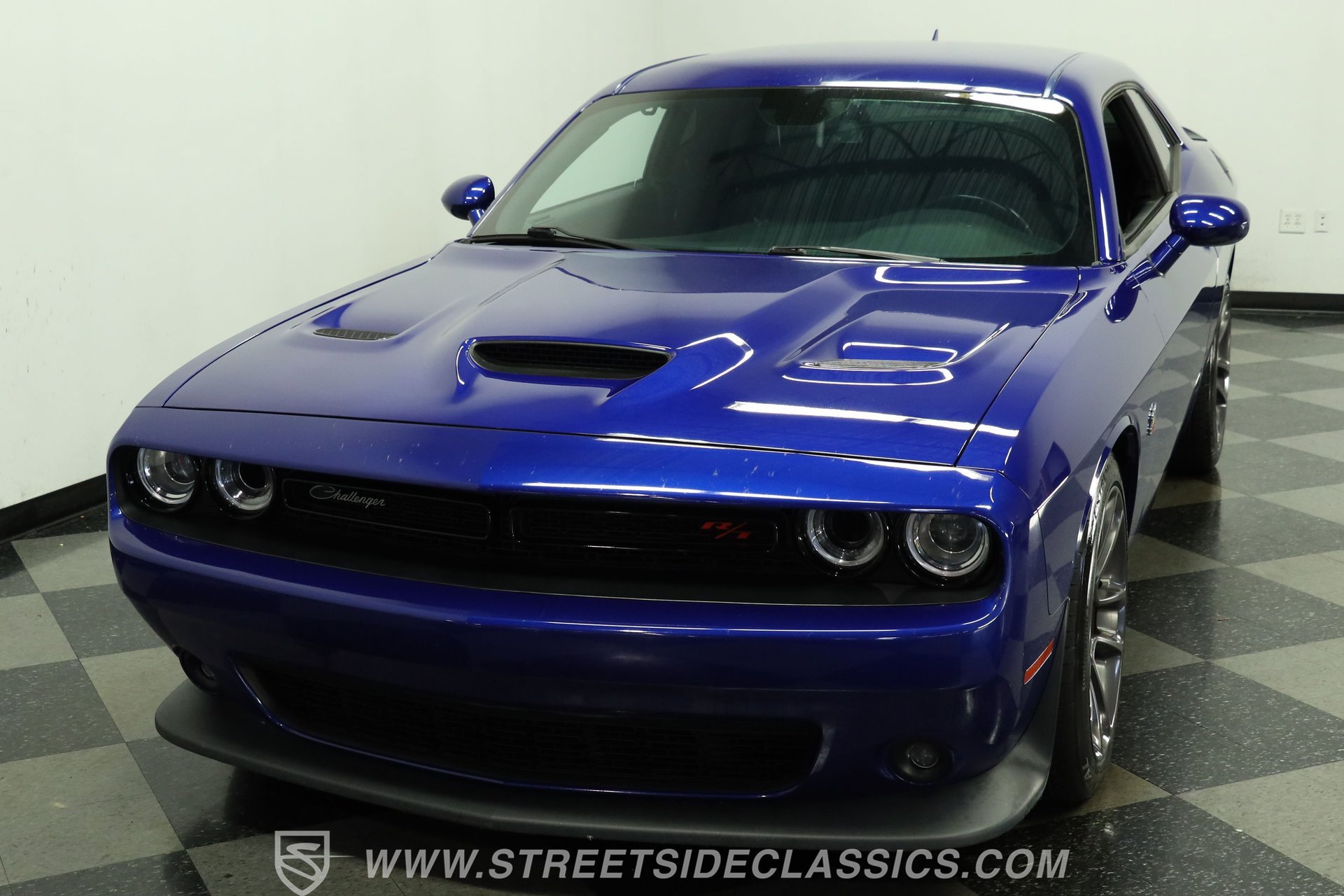Used 2022 Dodge Challenger R/T Scat Pack w/ Driver Convenience Group RWD image 17