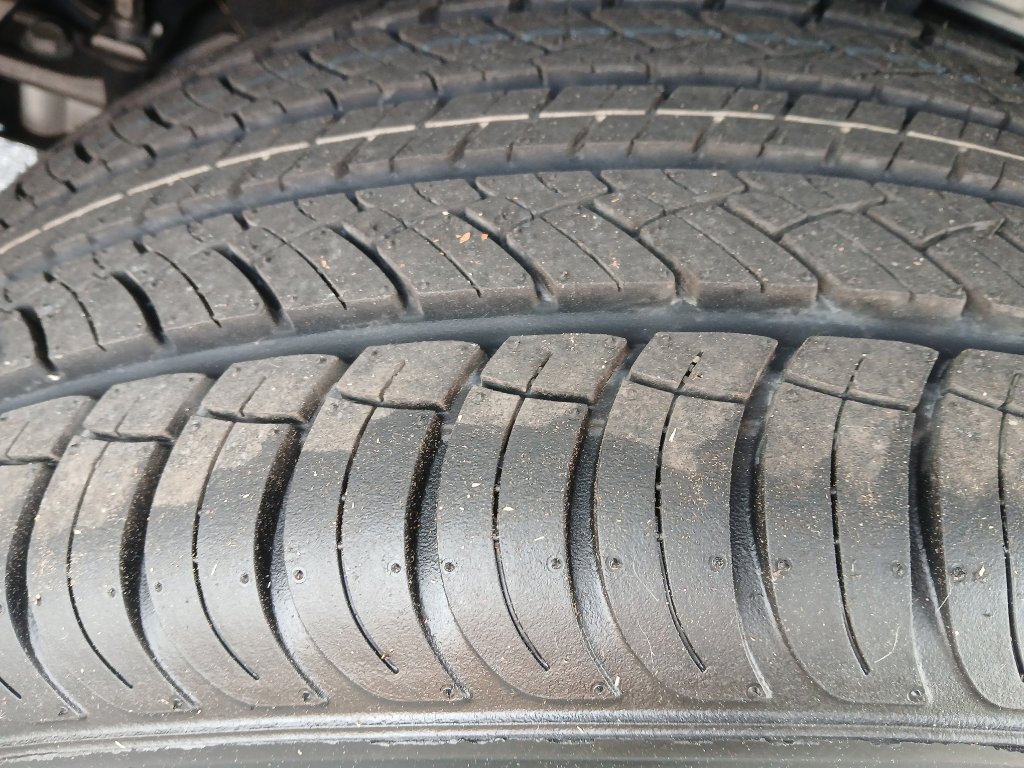 Certified 2023 Jeep Grand Cherokee Laredo X image 20