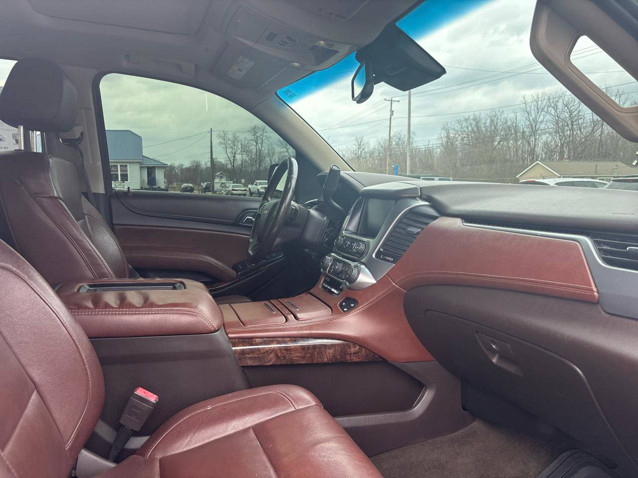 Used 2015 Chevrolet Suburban LTZ image 18