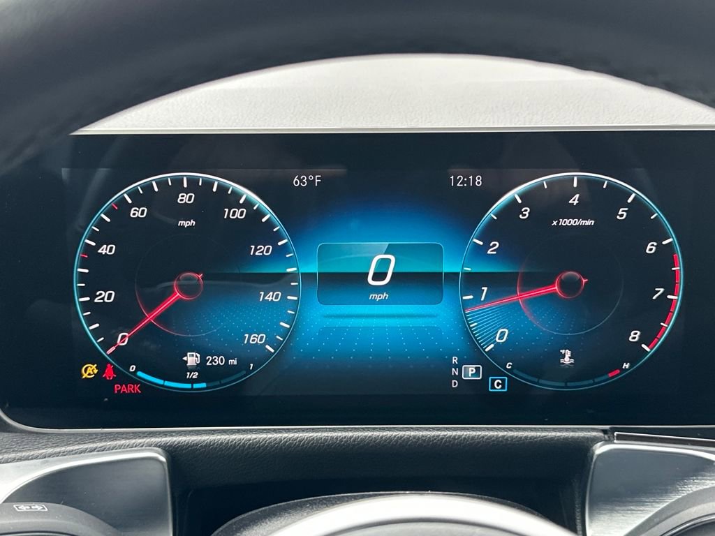 Used 2021 Mercedes-Benz GLB 250 4MATIC image 22