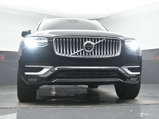Used 2024 Volvo XC90 B6 Plus w/ Protection Package AWD/4WD image 36