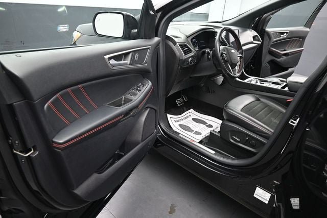 Used 2022 Ford Edge ST-Line AWD/4WD image 15