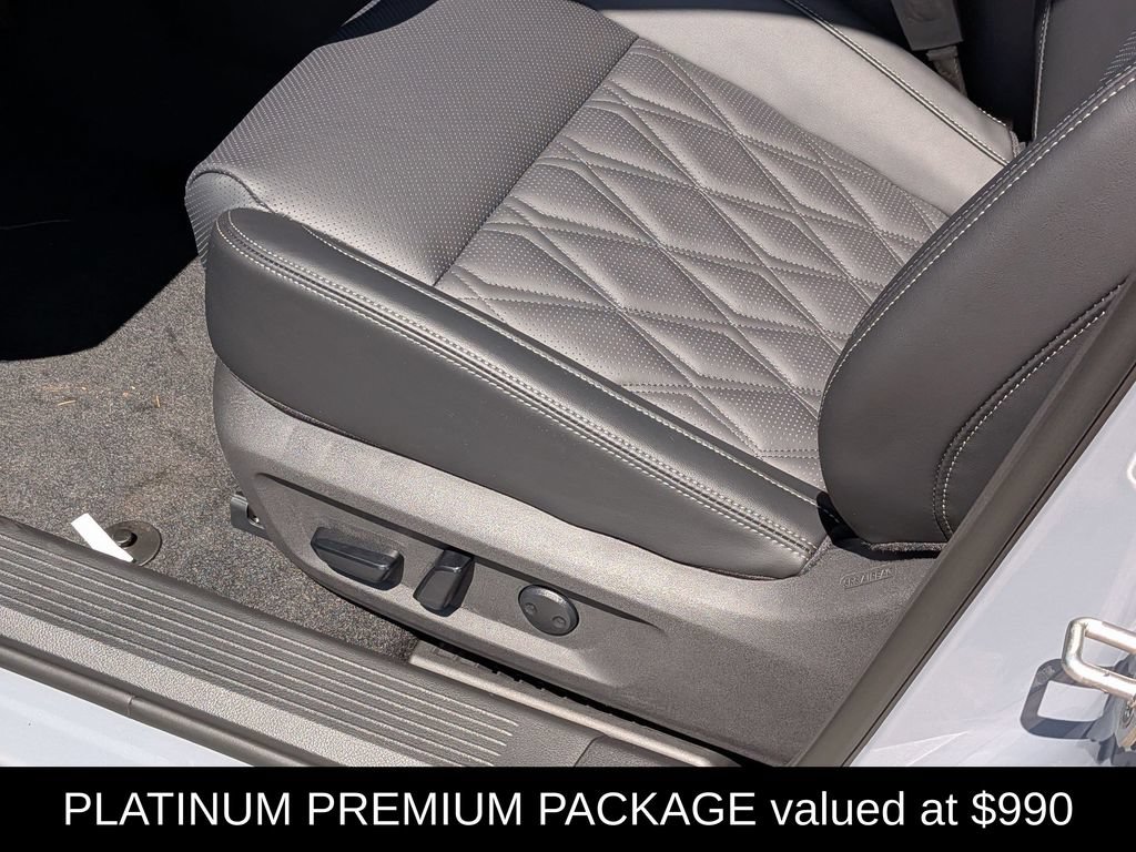 New 2026 Nissan Rogue Platinum w/ Platinum Premium Package AWD/4WD image 6