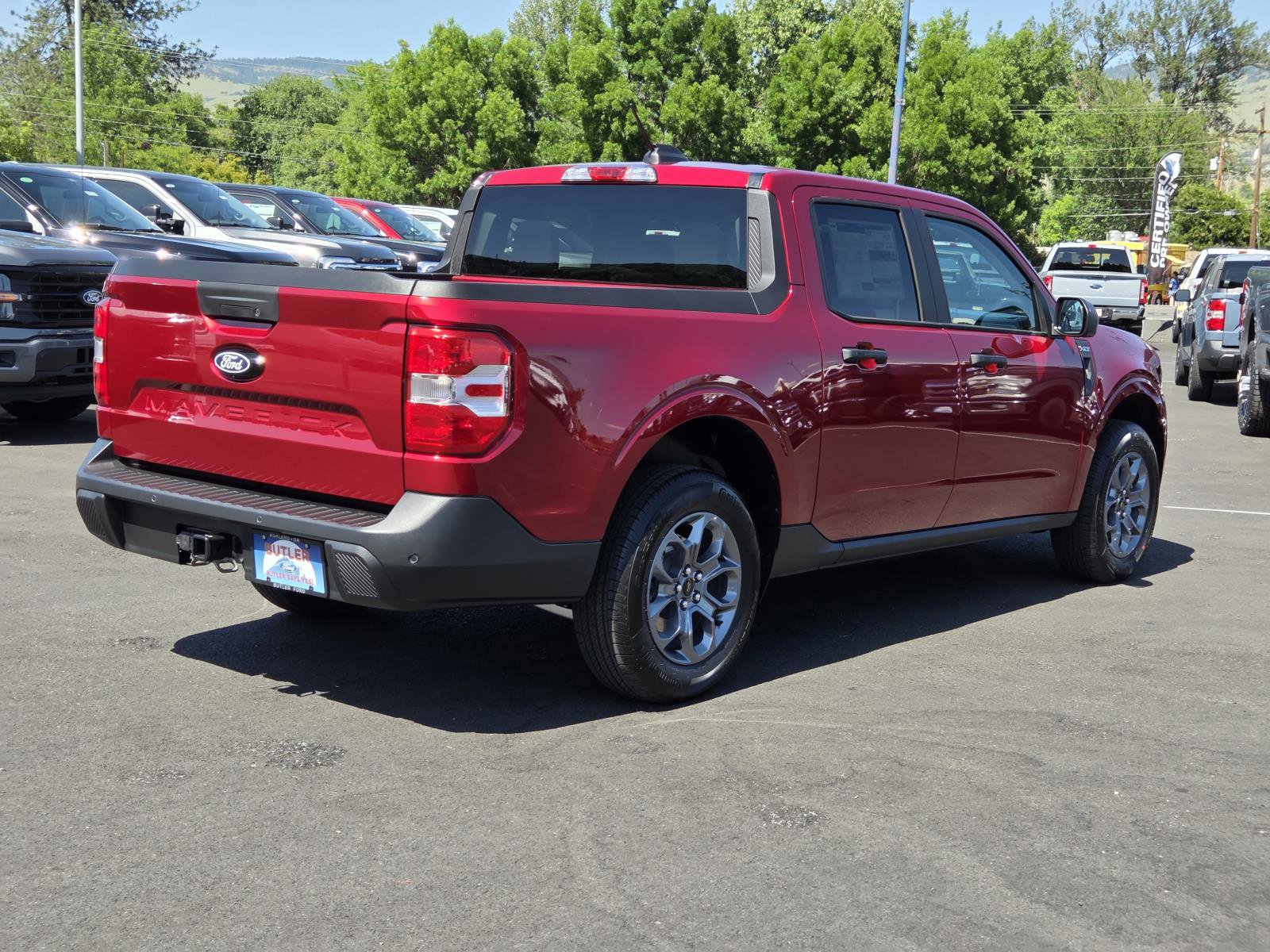 New 2026 Ford Maverick XLT w/ Equipment Group 301A AWD/4WD image 6