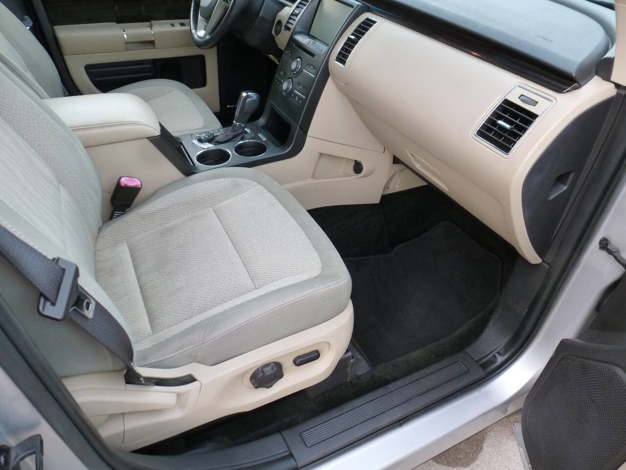 Used 2013 Ford Flex SEL image 11