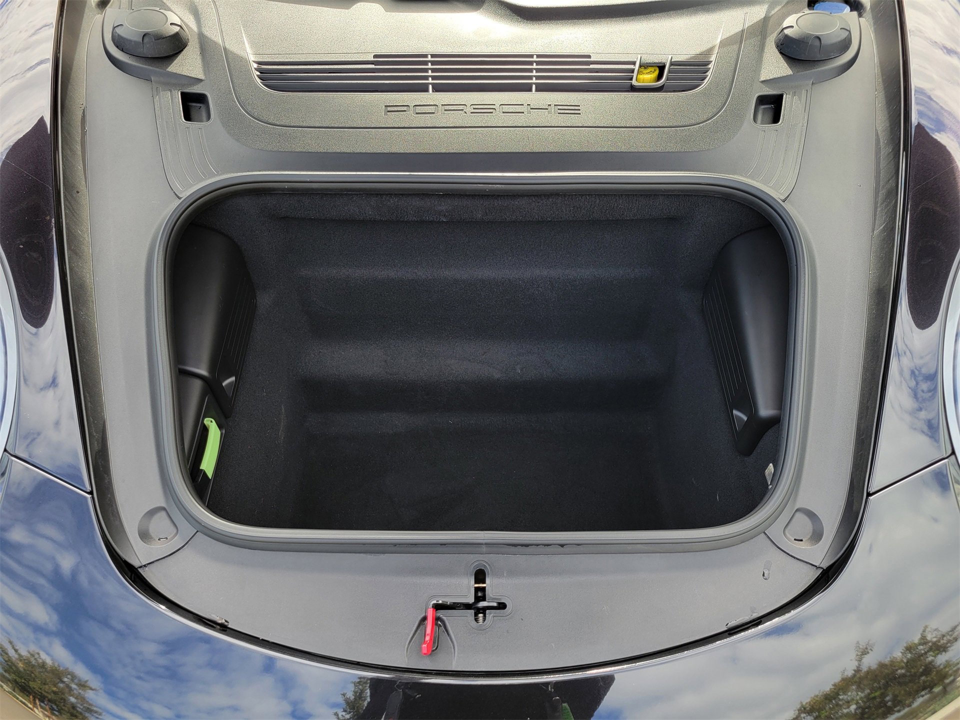 Used 2014 Porsche 911 Carrera S image 33