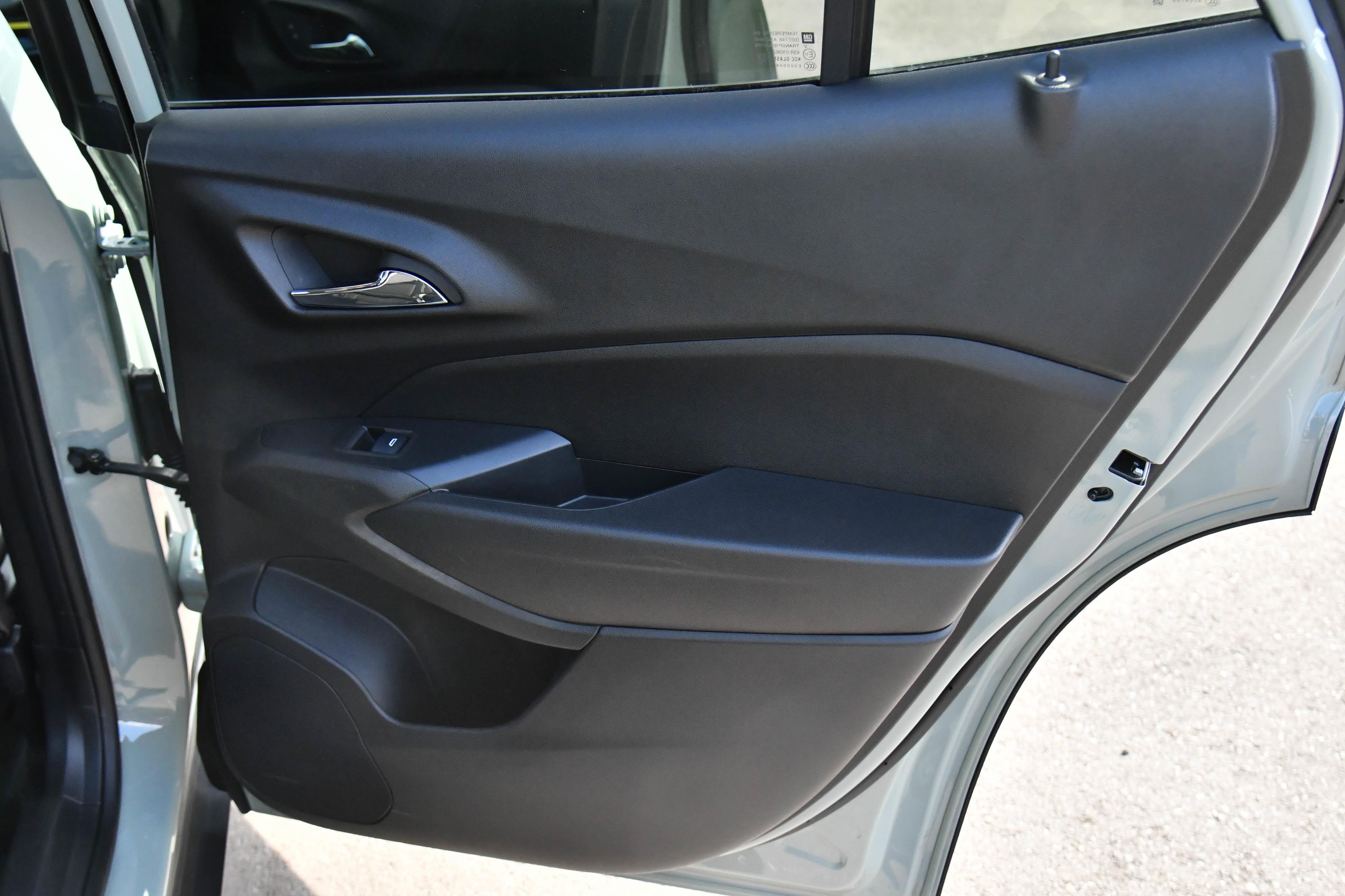 Used 2025 Chevrolet Trax ACTIV w/ Driver Confidence Package image 39