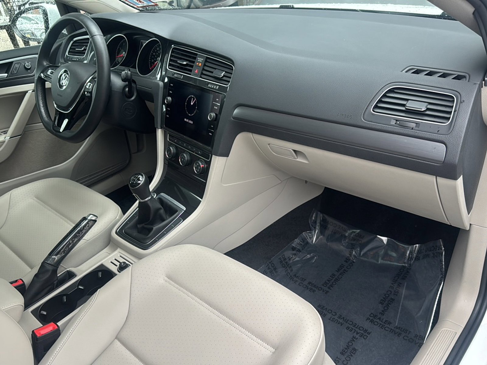 Used 2019 Volkswagen Golf SE w/ Driver Assistance Package FWD image 11