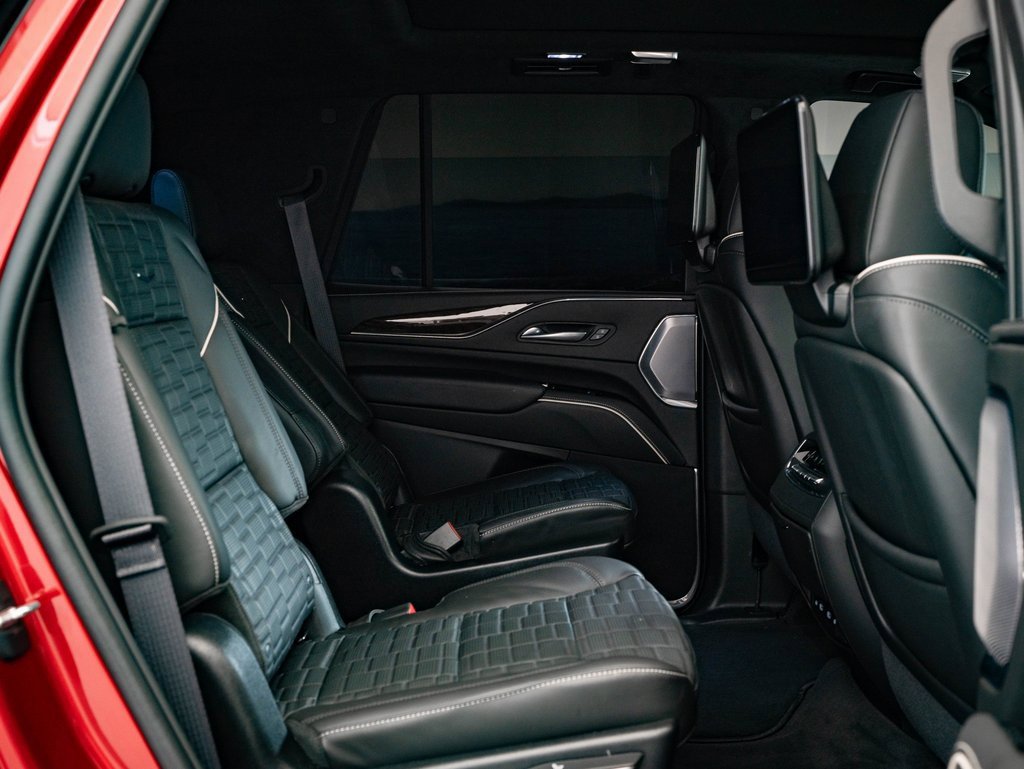 Used 2024 Cadillac Escalade Sport Platinum image 49