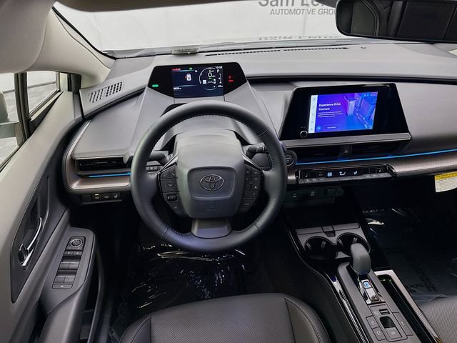 Used 2025 Toyota Prius XLE image 22