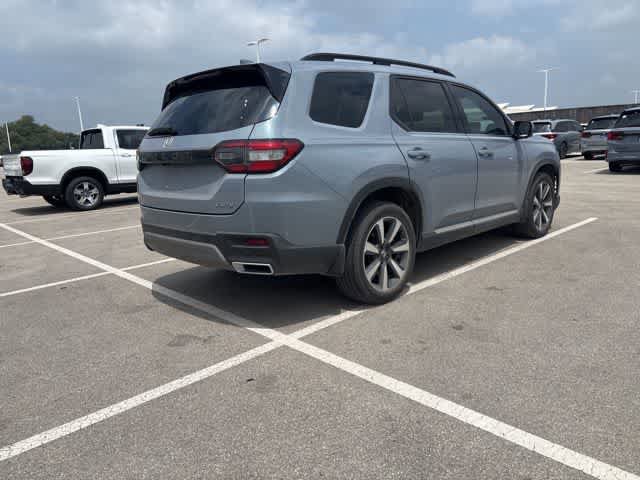 Used 2023 Honda Pilot Elite image 5