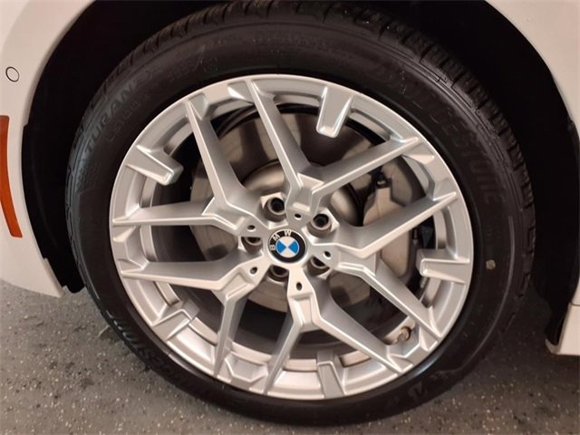 Used 2025 BMW 330i xDrive 330i xDrive w/ Premium Package image 42