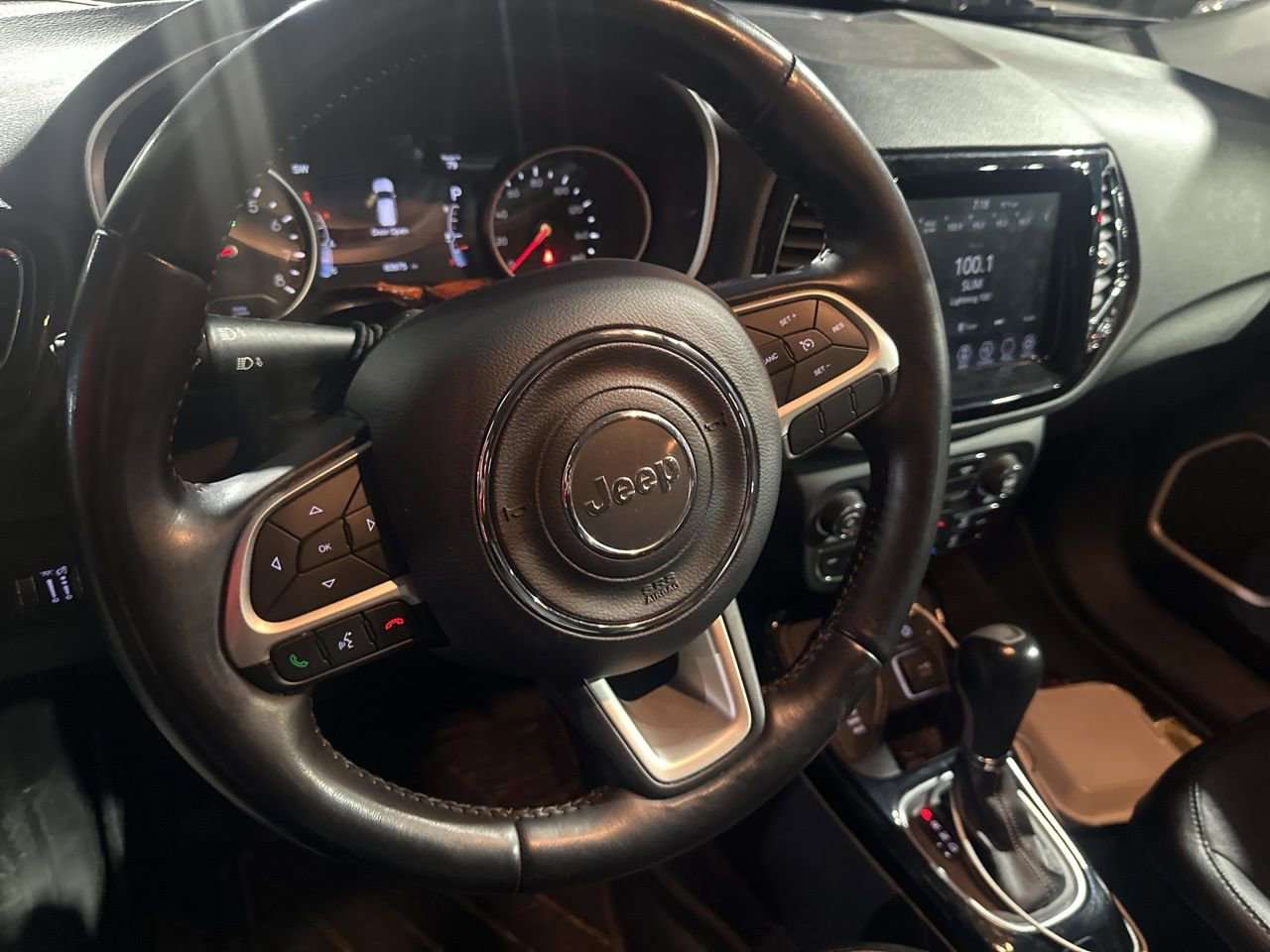 Used 2019 Jeep Compass Limited w/ Safety & Security Group image 9