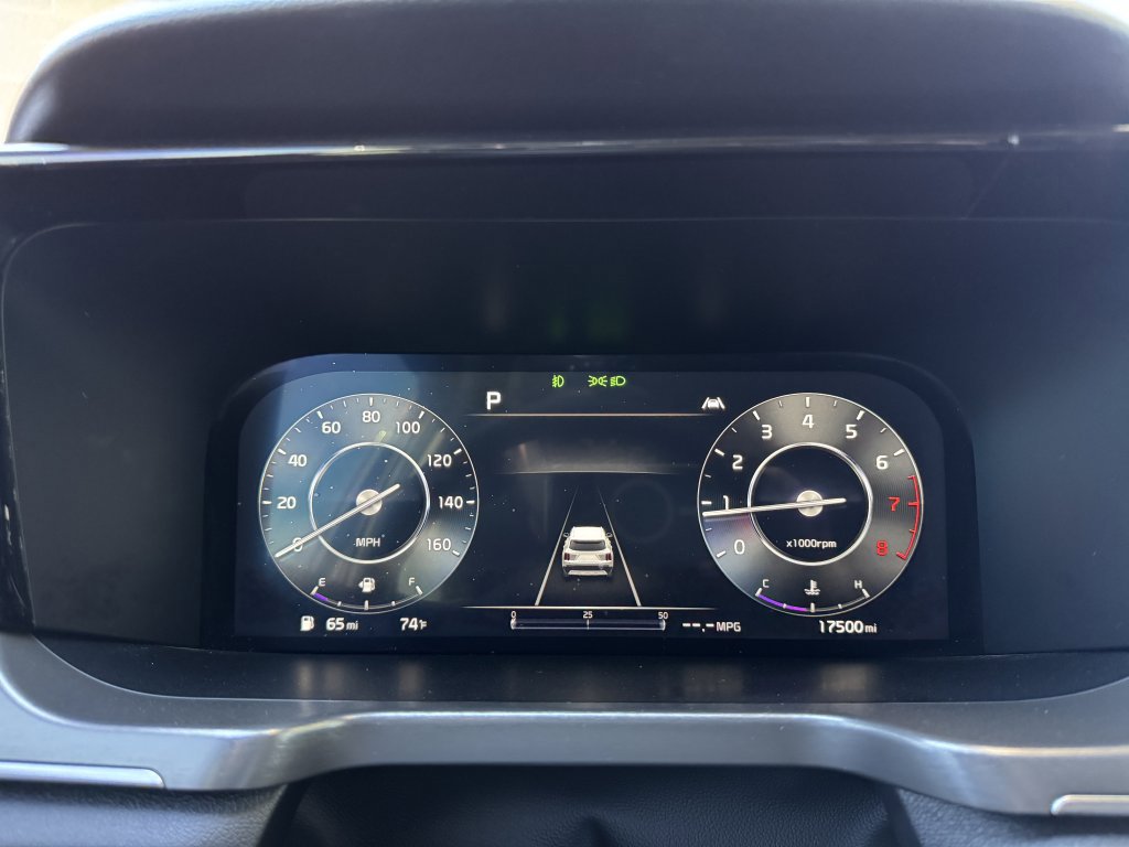 Used 2023 Kia Sorento SX FWD image 17