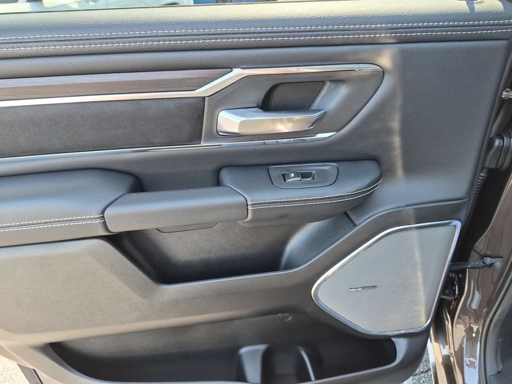New 2027 RAM 1500 Laramie w/ Night Edition AWD/4WD image 22
